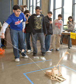 Launching catapult