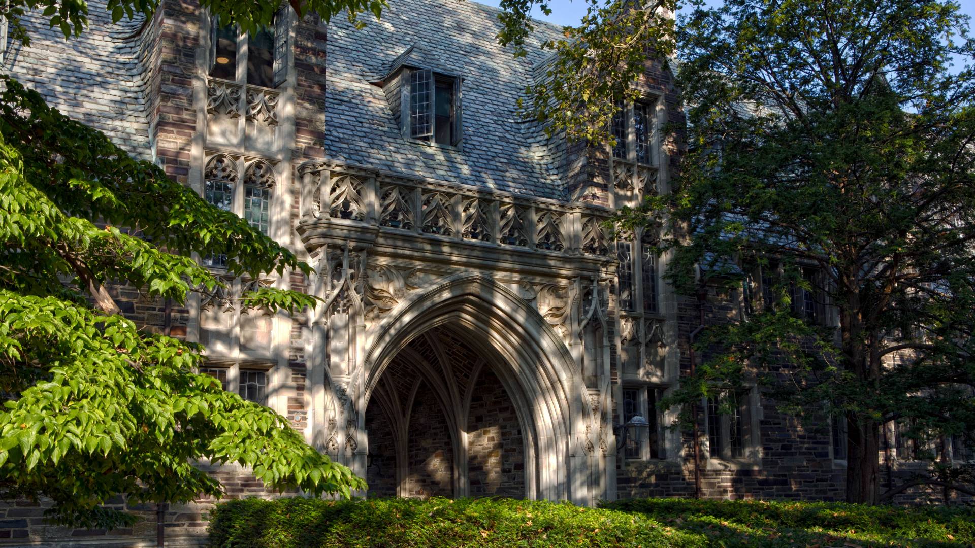 Mathey arch