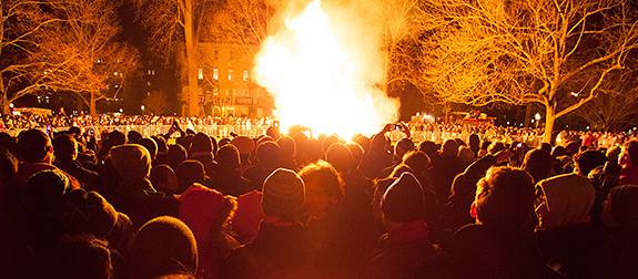Bonfire Sunday night crowd