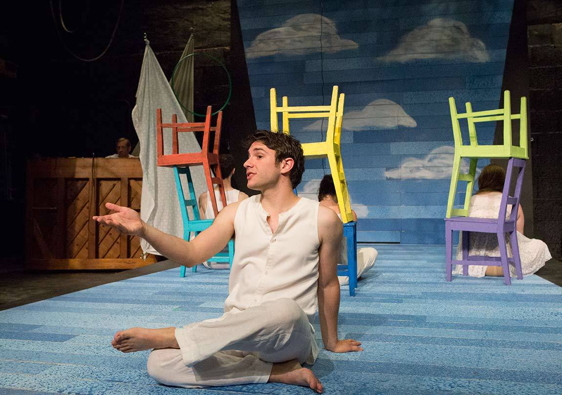 summertheatre_sit