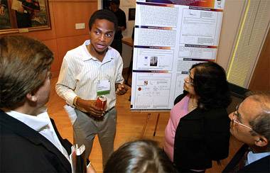 Yakub presenting